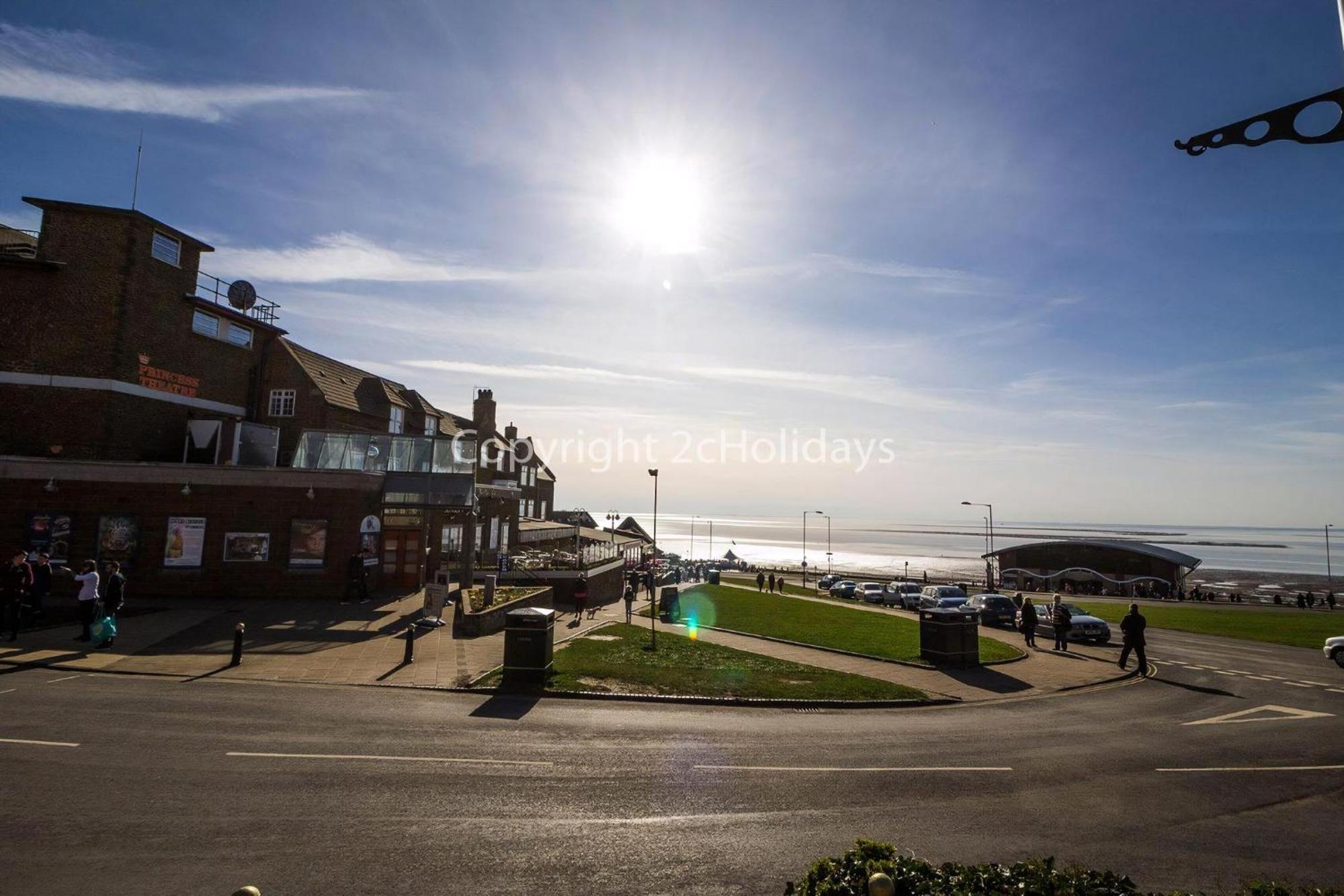 Beautiful Lodge At Manor Park In Hunstanton Ref 23018K Exterior photo
