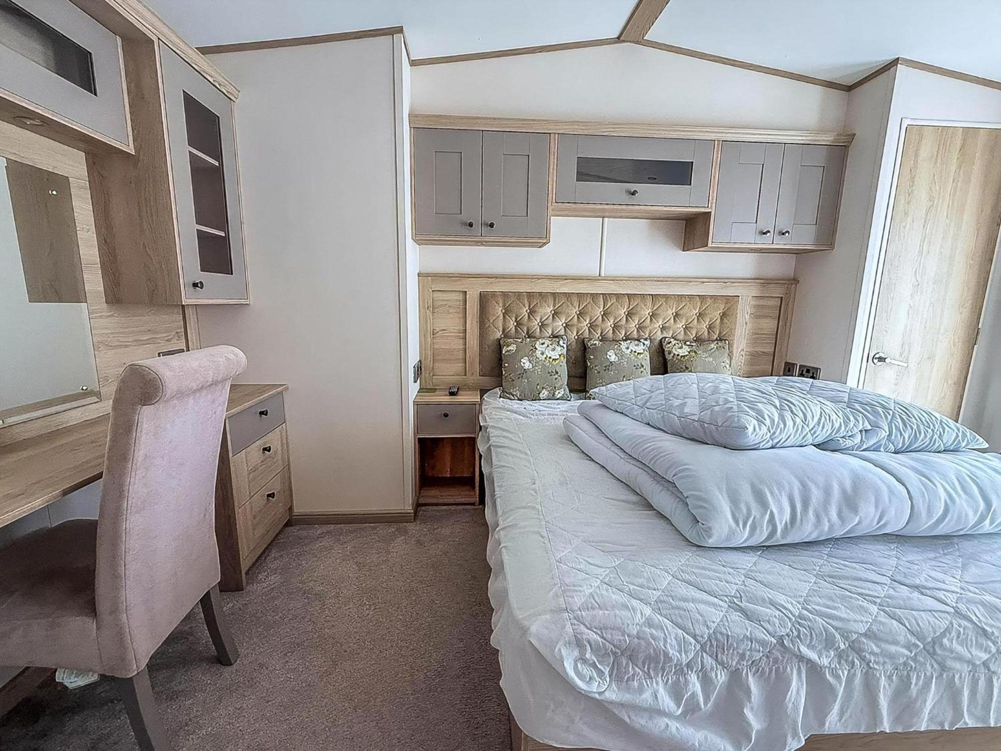 Beautiful Lodge At Manor Park In Hunstanton Ref 23018K Exterior photo
