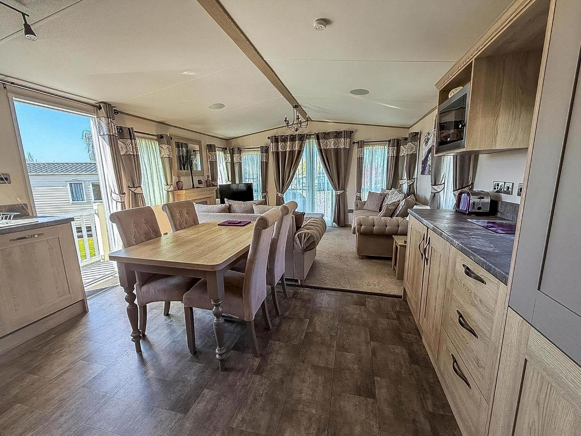 Beautiful Lodge At Manor Park In Hunstanton Ref 23018K Exterior photo
